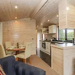 Holiday home Canadian No 38