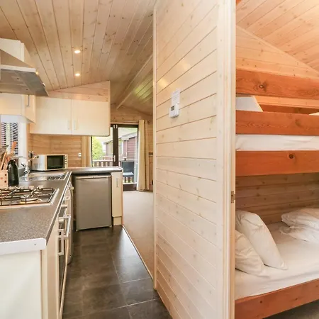 Canadian No 38 Semesterbostad