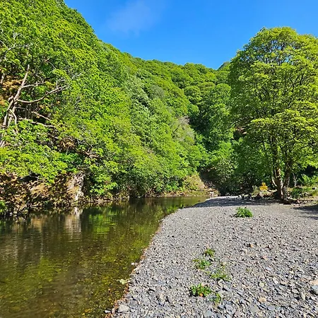 Canadian No 38 度假居 *